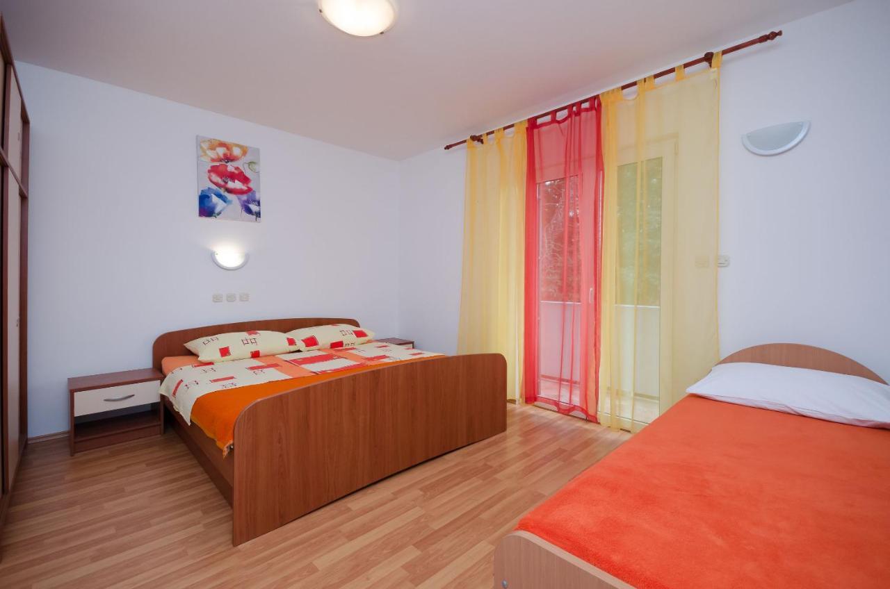 Apartments By The Sea In Lopar Exterior photo